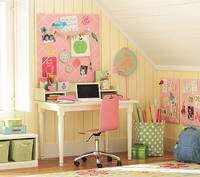 Стены детской комнаты: яркие и интересные